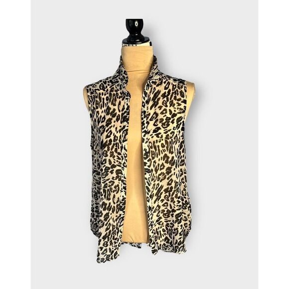 H&M Leopard Print Sleeveless Button Down Black Cream Blouse Women’s Size 8 - Picture 2 of 9